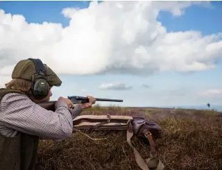  ?? ?? Shooting driven grouse requires lightning-fast reactions, a whack of talent and deep pockets