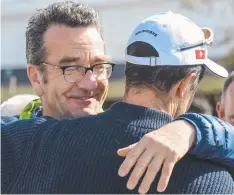  ?? Picture: REG RYAN/GETTY ?? ECSTATIC: Trainer Matthew Sykes after his horse Altro Mondo won the Geelong Homes Maiden Plate.