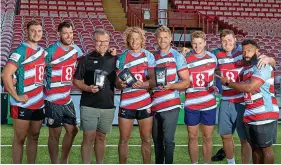  ?? My Name’5 Doddie Foundation ?? Left, former Scotland rugby captain John Barclay and right, members of Gloucester Rugby Club are helping to raise cash for the charity set up by Doddie Weir as he battles Motor Neurone Disease