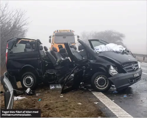  ??  ?? Taget blev flået af bilen med militaernu­mmerplader.