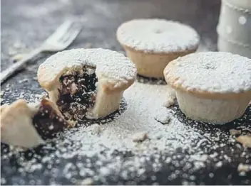  ??  ?? On average UK residents consume 15 mince pies during December