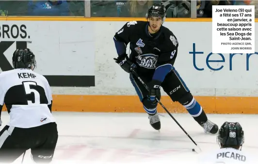  ??  ?? Joe Veleno (9) qui a fêté ses 17 ans en janvier, a beaucoup appris cette saison avec les Sea Dogs de Saint-Jean.