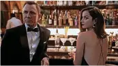  ??  ?? Daniel Craig spielt noch einmal Agent 007.