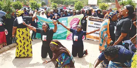  ??  ?? Peoples Democratic Party (PDP) women stakeholde­rs during a protest against the killing of Kogi State women leader, Mrs. Salome Abuh at the National Human Rights Commission (NHRC) office in Abuja ...yesterday.