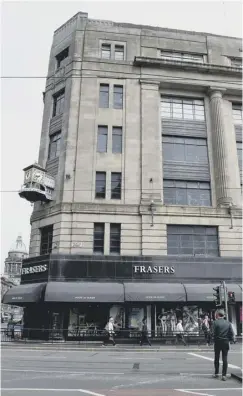  ??  ?? House of Fraser as it looks today and how it looked as Robert Maule & Son in 1909