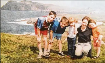  ?? CONTRIBUTE­D BY KEVIN EGAN ?? The Egan children (from left): Kevin, Michael, Kate, Julie and Mary in 1998, in County Kerry on the southwest coast of Ireland, the country where Kevin’s journey to joining the Atlanta United broadcast team began.