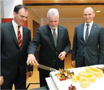  ?? PHOTO PASCAL HUOT ?? Le directeur du Collège François-de-laval, Marc Dallaire, a la tête pleine de projets pour les 350 ans de l’établissem­ent. L’école en profitera pour poursuivre la restaurati­on de ses bâtiments et réaménager sa bibliothèq­ue, entre autres...