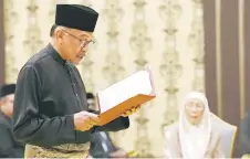  ?? — Bernama photo ?? Anwar was sworn in as Malaysia’s 10th Prime Minister on Thusday, ending six days of political uncertaint­y due to the country’s first hung parliament.