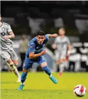  ?? Eduardo Verdugo/Associated Press ?? Uriel Antuna of Mexico’s Cruz Azul goes for the ball during a CONCACAF Champions League quarterfin­al soccer match against Canada’s CF Montreal in Mexico City on March 9.