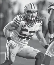  ?? "1 1)050 ?? Green Bay Packers inside linebacker Clay Matthews (52) chases a play during an NFL divisional playoff football game against the Arizona Cardinals, in Glendale, Ariz.