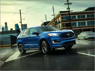  ??  ?? 2019 Ford Edge crossover SUV premieres a safety feature called Evasive Steering Assist.