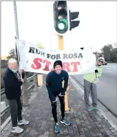  ??  ?? Stuart Rayner sets off from Plettenber­g Bay at the start of his series of marathons to raise funds for an underprivi­leged child. ROBIN ADAMS