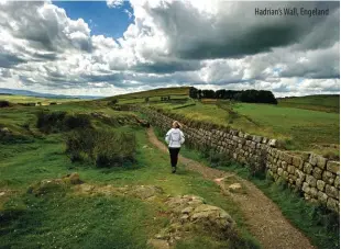  ??  ?? Hadrian’s Wall, Engeland