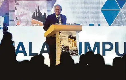  ?? Bernama pic ?? Prime Minister Datuk Seri Najib Razak opening the Kuala Lumpur Internatio­nal Youth Discourse 2016 at the Putra World Trade Centre yesterday.