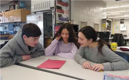  ?? (Ben Sales) ?? STUDENTS IN an eighth-grade Hebrew class at Alan B. Shepard Middle School in Deerfield, Illinois, write a Hebrew screenplay together.