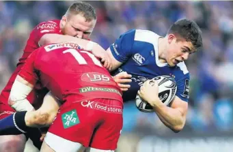  ?? Photo Icon Sport ?? Après s’être affrontés en demi-finale de Pro 12 la saison dernière, les Leinsterme­n de Garry Ringrose retrouvent les Scarlets de Steff Evans et Samson Lee dans le dernier carré de Champions Cup.