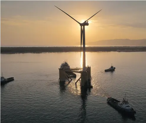  ?? JOSHUA WEINSTEIN / PRINCIPLE POWER VIA AP ?? Massive wind turbines could be floating off Hawaii’s shores under proposals to increase the state’s renewable energy output. Wind energy farms over open ocean are seen as the next major step for the technology.