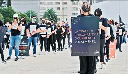  ?? Foto Víctor Camacho ?? En México, ocho de cada 10 víctimas de ese delito son mujeres. En imagen del año pasado, protesta en la capital del país.