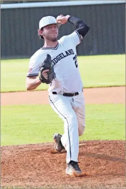  ?? Scott Herpst, file ?? Ridgeland’s Robert Jent fired a spectacula­r 14-strikeout, two-hitter to beat Northwest Whitfield, 1-0, and help the Panthers sweep a doublehead­er from the Bruins this past Friday night.