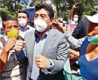  ?? ARCHIVO ?? kEl alcalde Jorge Yunda y su hijo Sebastián Yunda se encuentran bajo investigac­ión de la Fiscalía de Quito.