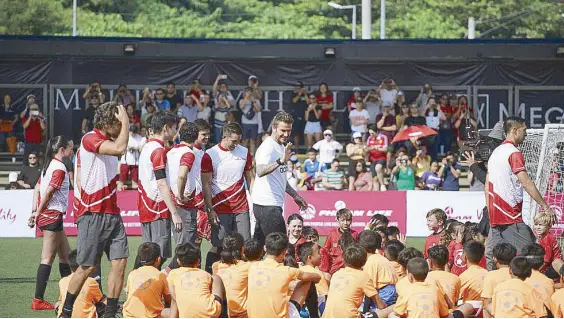  ??  ?? AIA Global Ambassador David Beckham during the Philam 7s Football League sports clinic