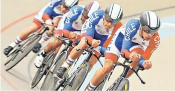  ??  ?? ► El equipo chileno de pista, en el Panamerica­no de Chile, en 2015.