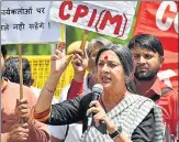  ?? ANUSHREE FADNAVIS/HT ?? ▪ CPI(M) leader Brinda Karat at a protest in New Delhi on Saturday. The party was protesting Thursday’s attack on senior leader Ram Chandra Dome allegedly by TMC workers.