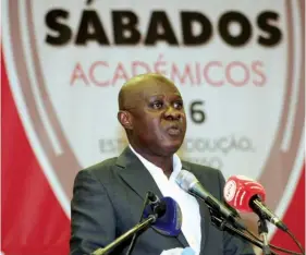  ?? PAULO MULAZA ?? Dirigente do MPLA destaca a importânci­a do programa “Sábados Académicos”
