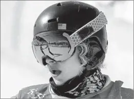  ?? LEE JIN-MAN/AP ?? Lindsey Jacobellis’ fourth in snowboard cross illustrate­d the United States’ problem.