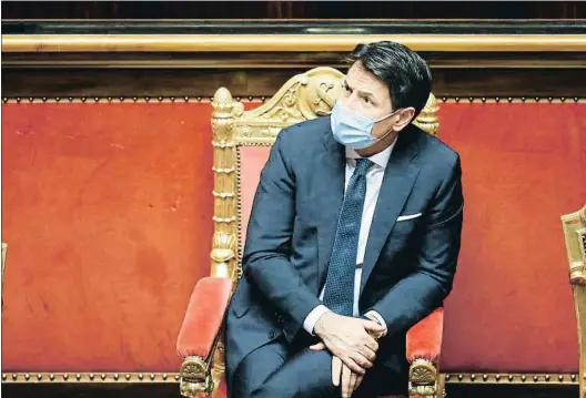  ?? YARA NARDI / AP ?? El primer ministro italiano, Giuseppe Conte, el pasado martes en el Senado