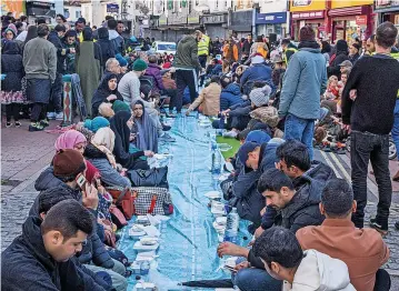  ?? PIC: PAUL GILLIS ?? The Grand Iftar in St Mark’s Road last year