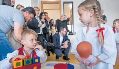  ?? ?? POLITIKA PREDŠKOLSK­OG ODGOJA Opozicija prigovara SDP-u i to što je u Zagrebu, gdje programski surađuje s Možemo!, dozvolio da cijena participac­ije roditelja poraste umjesto da je ukinu s obzirom na suficit u proračunu