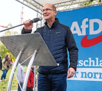  ?? SASCHA FROMM / ARCHIV ?? Stefan Möller bei einer AfD-Demonstrat­ion in Erfurt im Oktober vergangene­n Jahres.