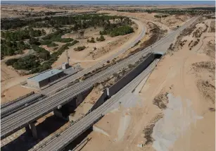  ??  ?? THE NEGEV LINE meets up with the Southern Line at Goral Junction.