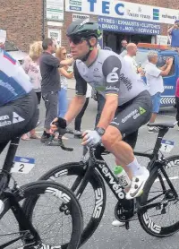  ??  ?? ●● Mark Cavendish on Buxton Road. Picture by Linda Blythe.