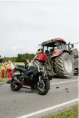  ?? Foto: Obeser ?? Ein Motorradfa­hrer stieß gestern zwi schen Bubesheim und Großkötz gegen einen Traktor und starb.