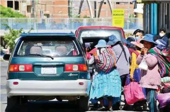  ?? CARLOS LÓPEZ ?? El transporte público y privado en la ciudad de Cochabamba.