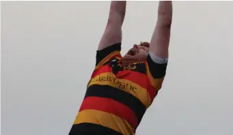  ?? Pic: ?? Shane Boyle at full stretch for Sligo RFC in the line-out.
Jean McConnell.