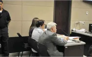  ??  ?? Audiencia. El Juez Alejandro Legarda Gutiérrez determinó que el traslado de Alejandro Gutiérrez afectaría de forma negativa el trámite de los procesos que le siguen.
