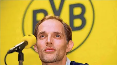  ?? FOTO: IMAGO ?? Thomas Tuchel wirkte zu Beginn seiner Präsentati­on in Dortmund noch etwas verträumt – dann ließ er aber Angriffslu­st heraus.