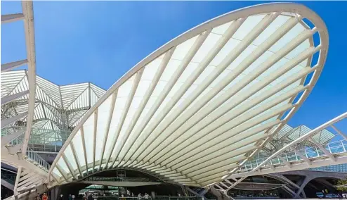  ?? ?? Gare do Oriente à Lisbonne, Portugal.