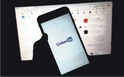  ?? EDWARD SMITH/GETTY IMAGES ?? “While LinkedIn connects businesses with employees and profession­als with other profession­als, plenty of romance is bubbling under the surface that you probably don’t see,” a report from DatingNews.com said.