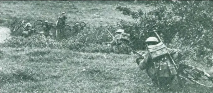  ??  ?? The 12th Cyclist Squadron ( above) were young men in the peak of physical fitness capable of covering sixty miles in a day. Below: Catalina flying boat that made a forced landing on Lough Gill.