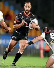  ?? GETTY IMAGES ?? Simon Mannering will become the first Warrior to reach 300 NRL games when he runs out on Friday night to face the Raiders.