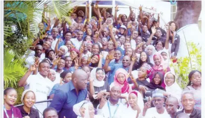  ??  ?? Cross section of 30 youth and their facilitato­rs during thier engagement in conflict mitigation and peacebuild­ing in Kaduna state.