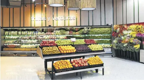  ?? ?? En Olímpica encuentra una amplia selección de frutas y verduras nacionales, importadas, orgánicas y con el sello Kosher