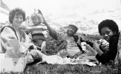  ?? CONTRIBUTE­D PHOTOS ?? A photo from 44 years ago at the Alps (from left) Dominique Onimus, her son Guillaume who was born in Jamaica, Dave Rodney, and Doreen Preston
