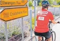  ??  ?? Der Kocher-Jagst-Radweg soll im Bereich der Ortsdurchf­ahrt Jagstzell sicherer werden. Das Land plant deshalb eine neue Trasse.