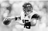  ?? PERRY KNOTTS/AP FILE ?? Jaguars quarterbac­k Gardner Minshew is pushing to prove he deserves to remain the team’s starter after injured Nick Foles returns in about two weeks.