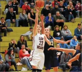  ??  ?? Boyertown’s Abby Kapp (23) pulls up for a basket in front of Spring-Ford’s Maddie Haney during the first half Tuesday. (Austin Hertzog - Digital First Media)